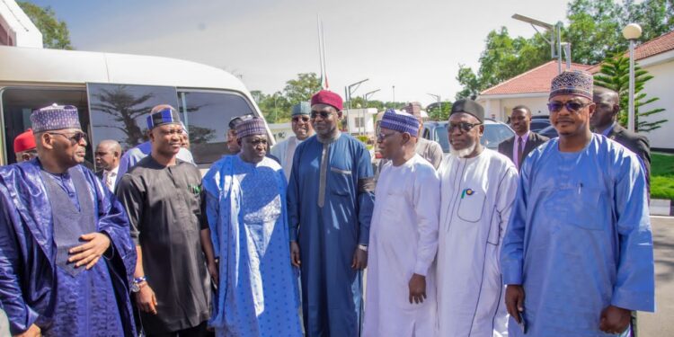 Gen. Buratai Leads a Team to Niger Barack for Condolence