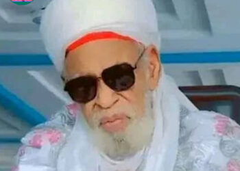 SHEIKH ƊAHIRU USMAN BAUCHI: Babban Bangon Musulunci Ya Faɗi